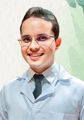 Dr. Lucas Ribeiro